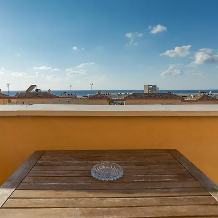 Atlantis Luxury Tarifa- Views, Parking, Wifi, Aircon, Swimming Pool