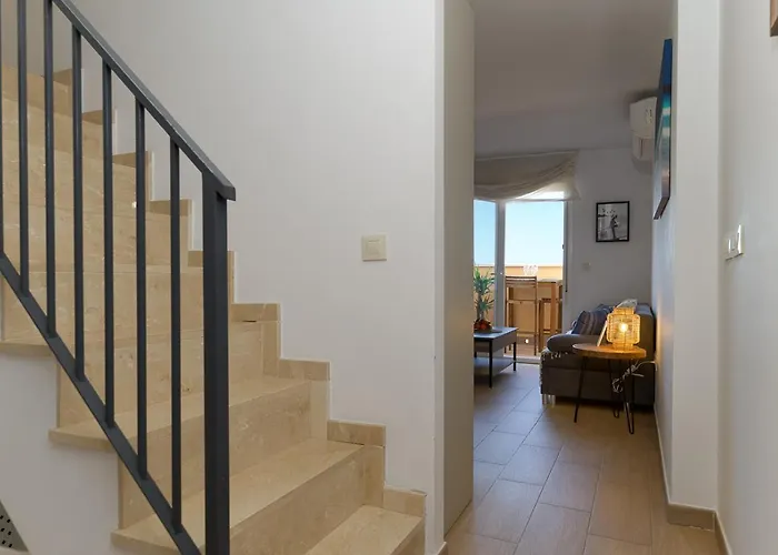 アパート La Marina Penthouse By Rent - Wifi, Ac, Parking *